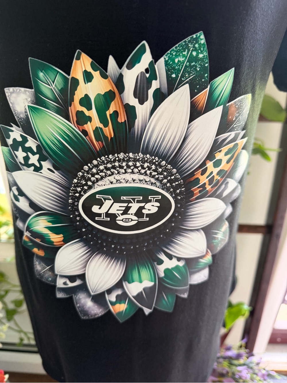 Woman’s Black V Neck Tee with Jets Transfer S/M